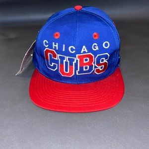 Chicago Cubs NWT flat bill hat